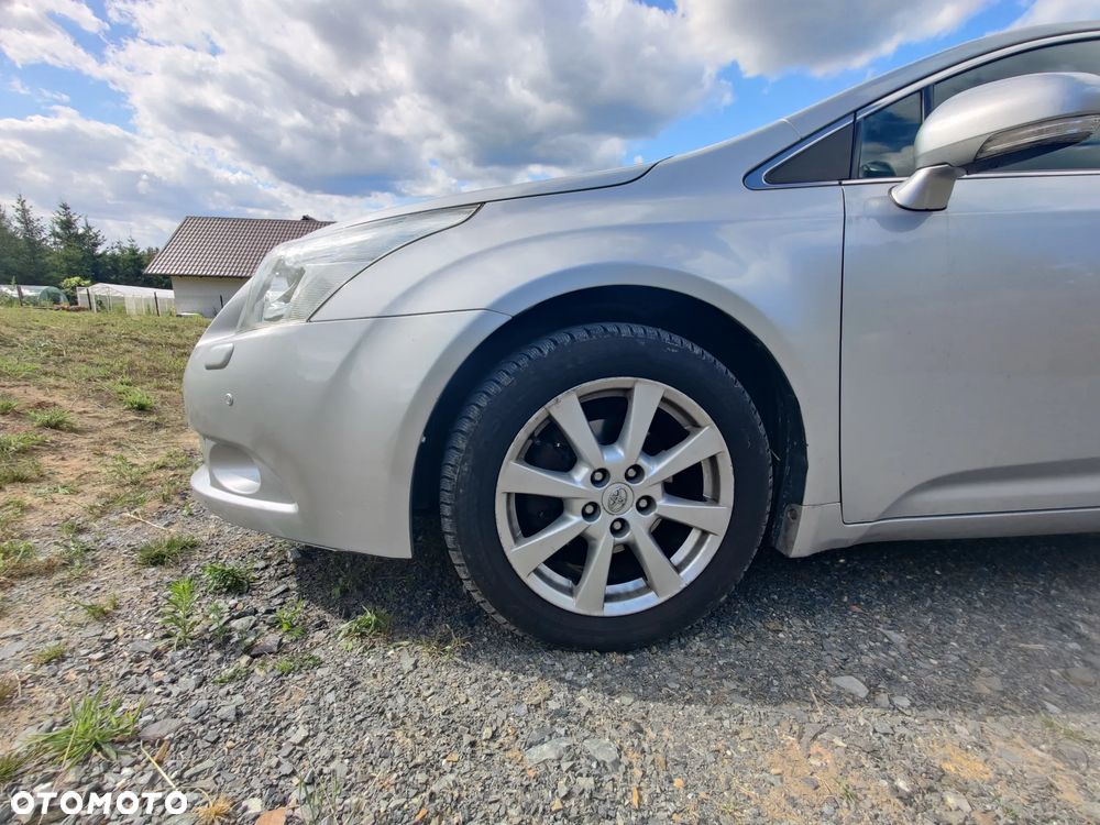 Toyota Avensis 2.0 D-4D Sol plus - 16