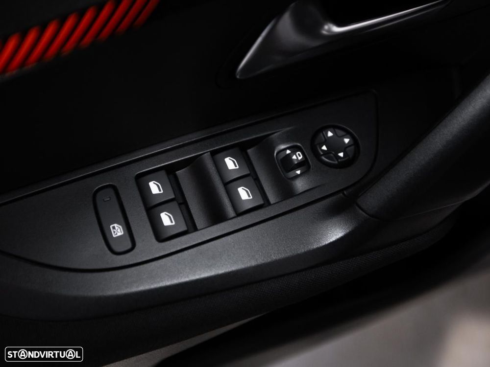 Peugeot 2008 1.2 PureTech Active - 25