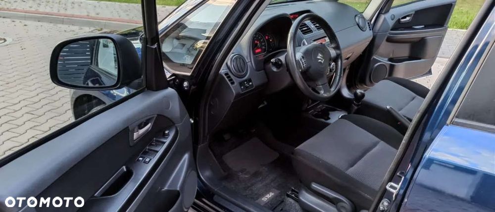 Suzuki SX4 - 6