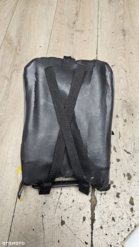 Oryginalna torba na bak Tank Bag Can-Am Spyder 280000318 do renowacji - 11