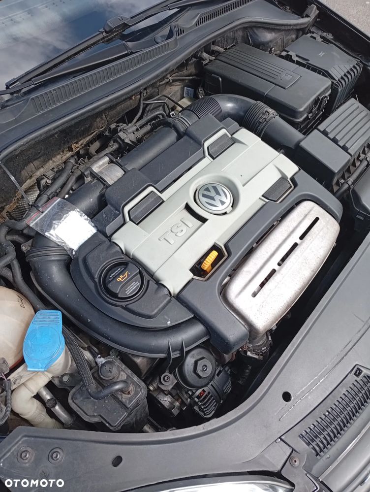 Volkswagen Golf 1.4 TSI GT - 16