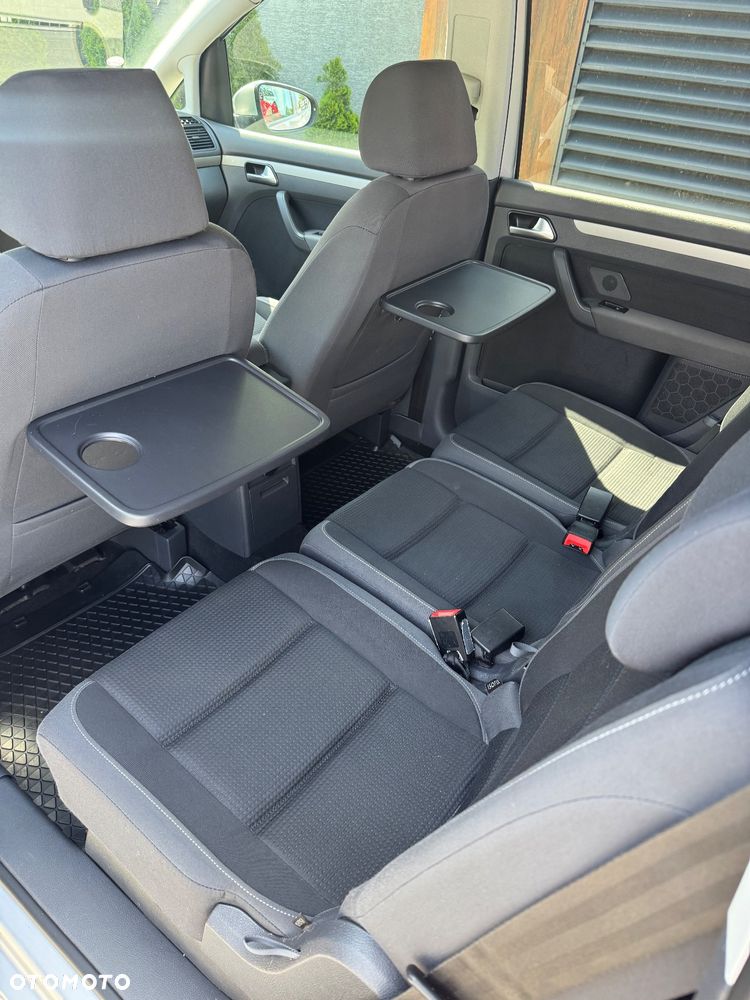 Volkswagen Touran 1.4 TSI Trendline DSG - 7