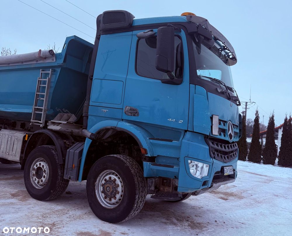 Mercedes-Benz AROCS - 16