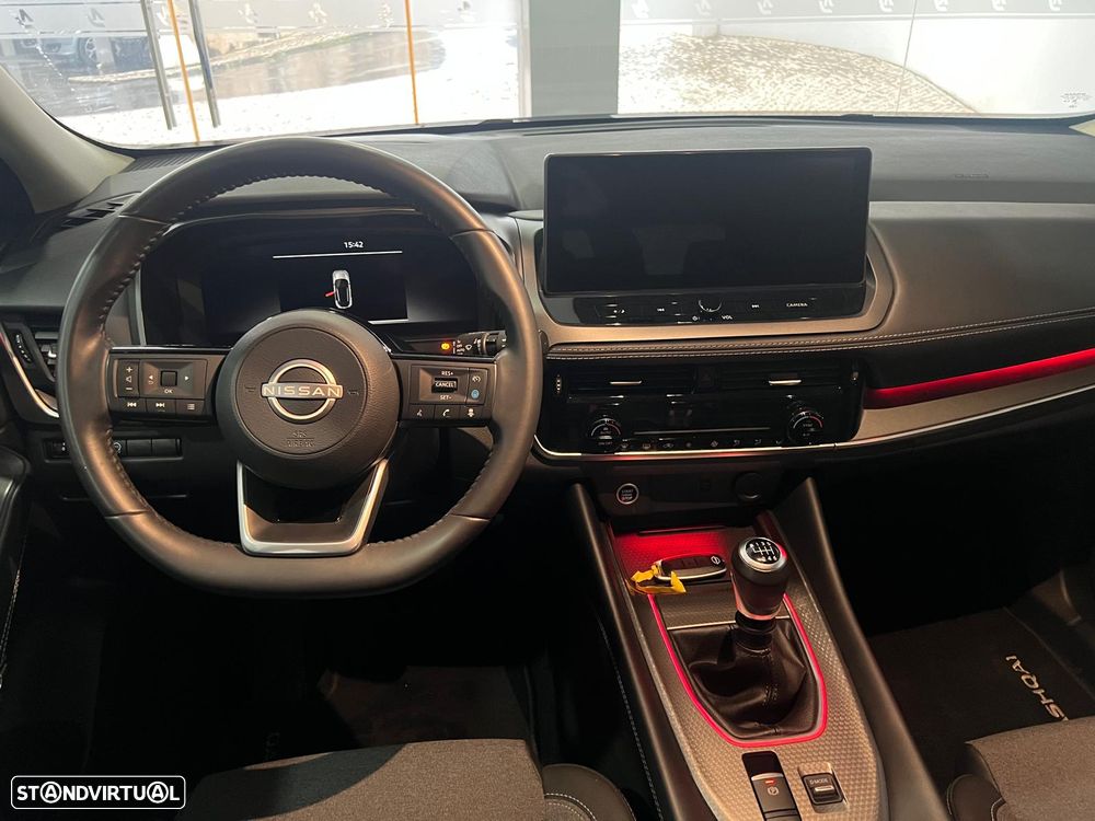 Nissan Qashqai 1.3 DIG-T Advance - 12