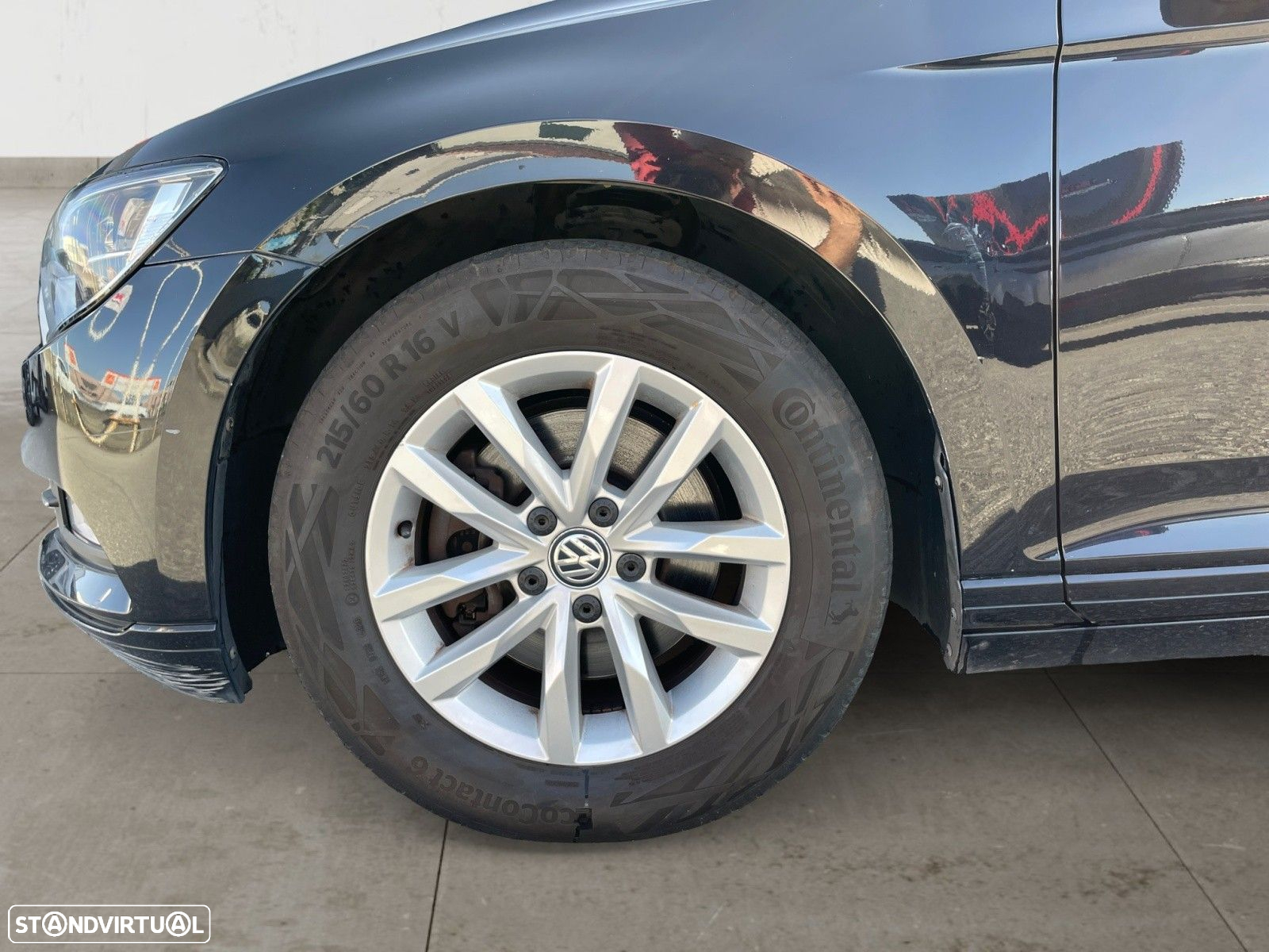 VW Passat Variant 1.6 TDI Confortline - 14