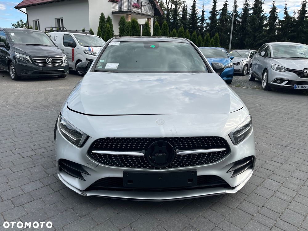 Mercedes-Benz Klasa A 180 d 7G-DCT AMG Line - 2