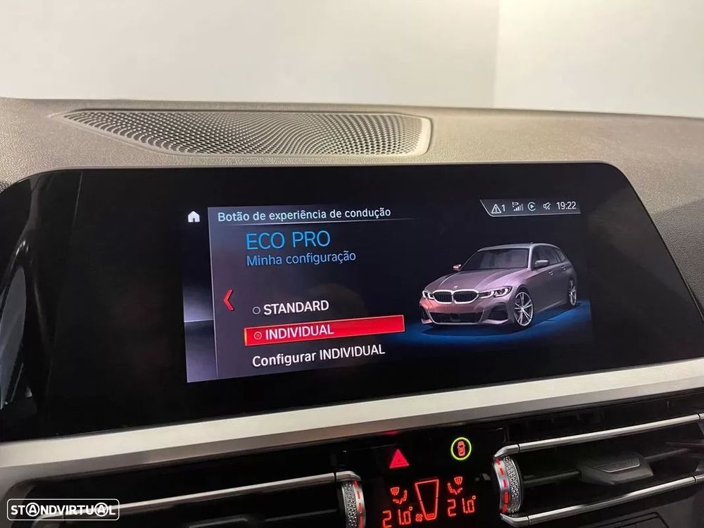 BMW 318 d Pack M Auto - 27