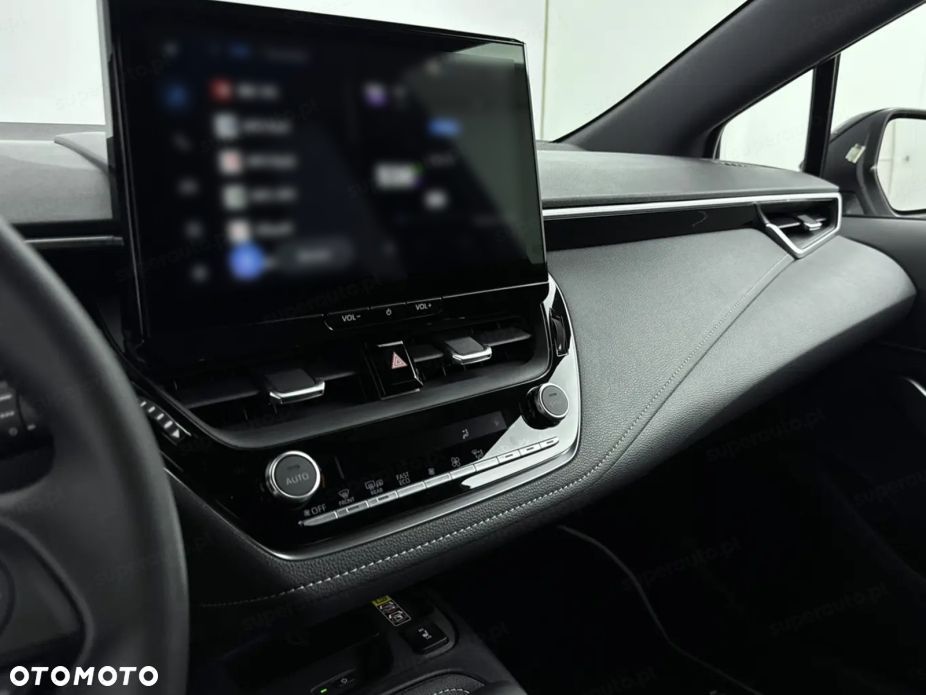 Toyota Corolla 1.8 Hybrid Style - 12