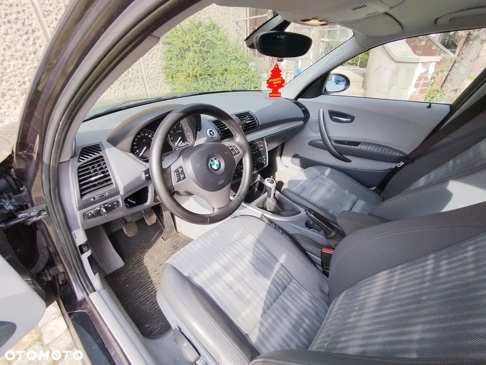 BMW Seria 1 - 10