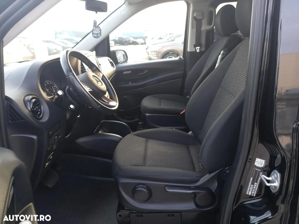 Mercedes-Benz Vito Tourer Compact 116 CDI 163CP RWD 9AT SELECT - 12