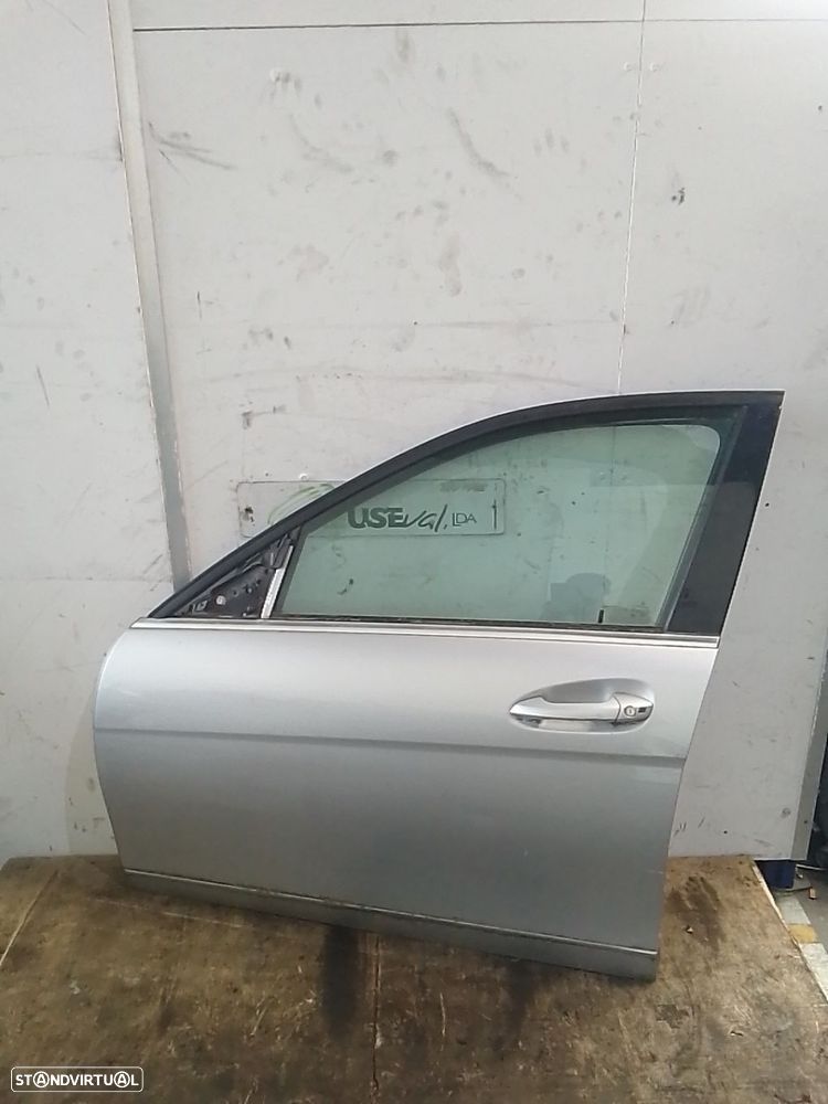 Porta Frente Esq Mercedes-Benz C-Class (W204) - 1