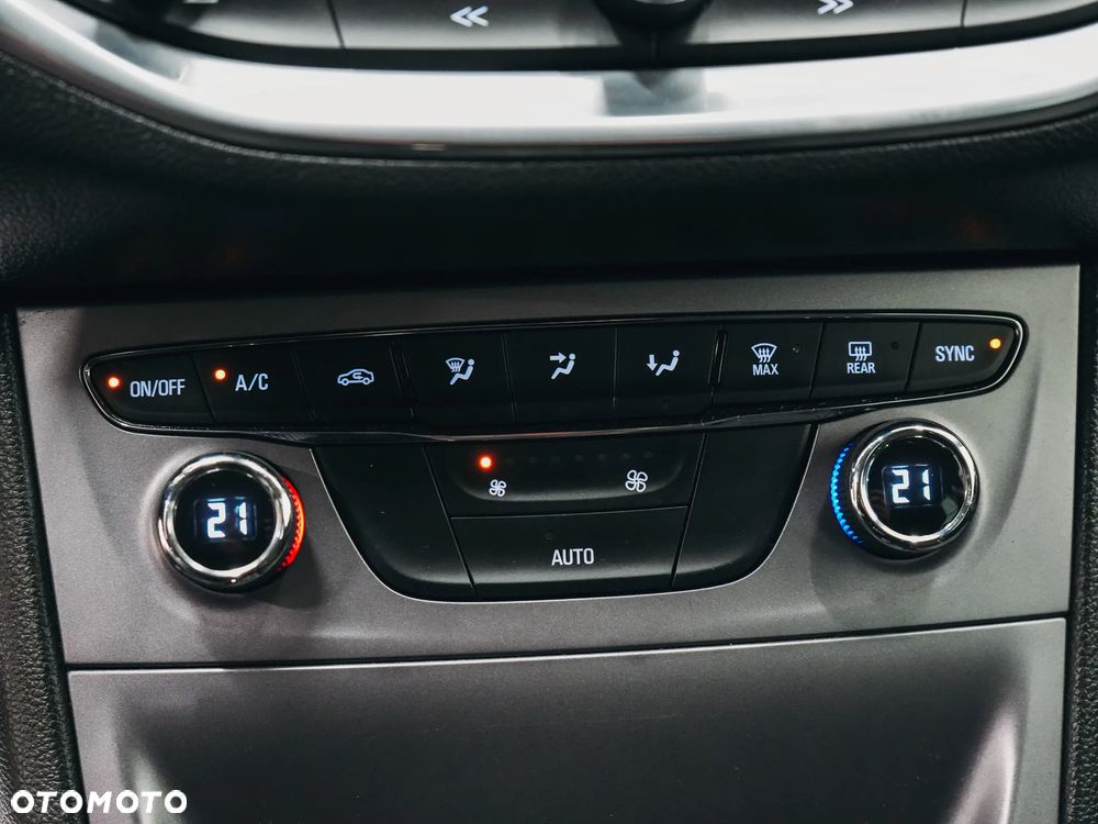 Opel Astra 1.6 D (CDTI) Innovation - 25