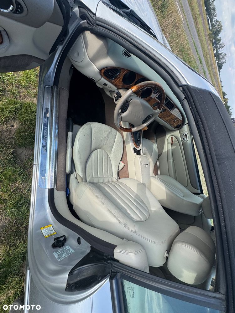 Jaguar XK8 4.0 - 13