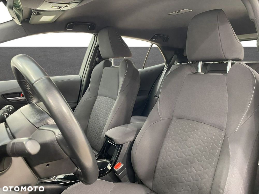 Toyota Corolla - 11