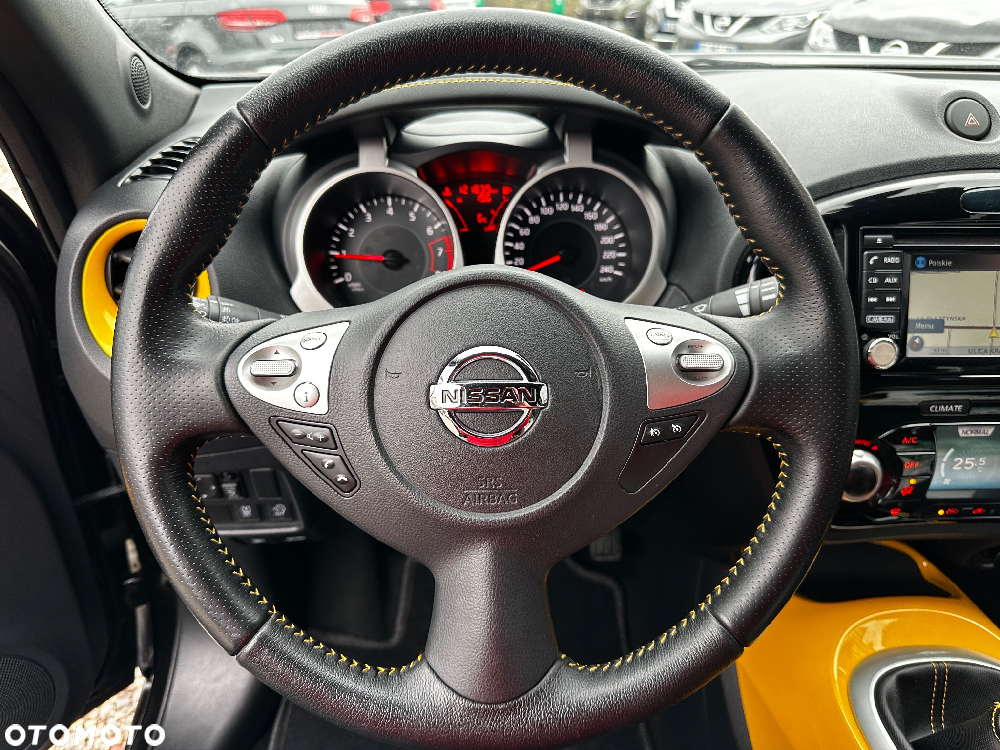 Nissan Juke - 10