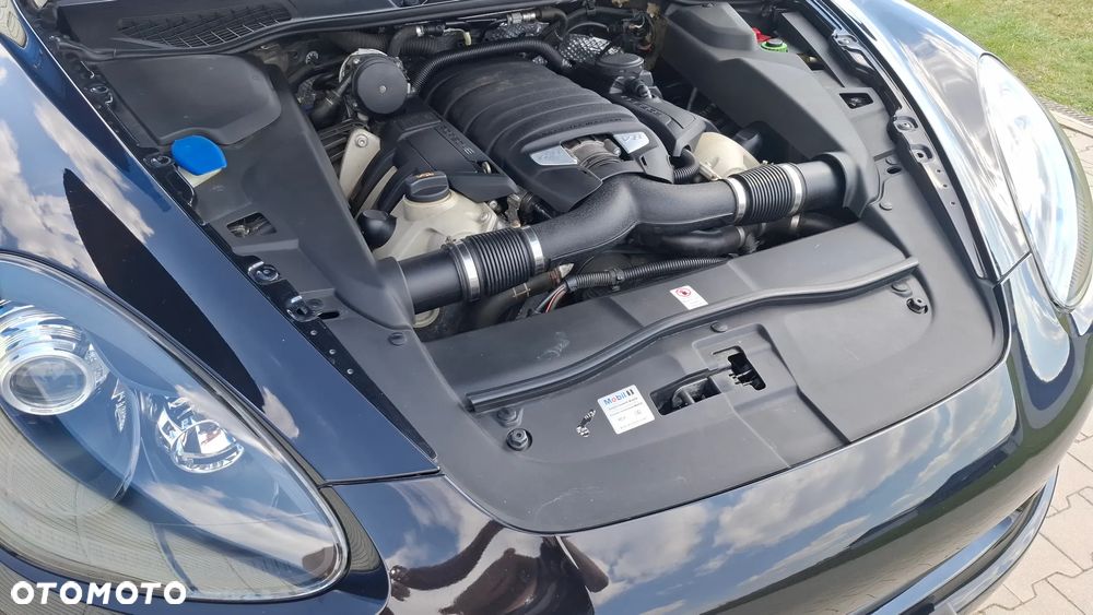 Porsche Cayenne - 5