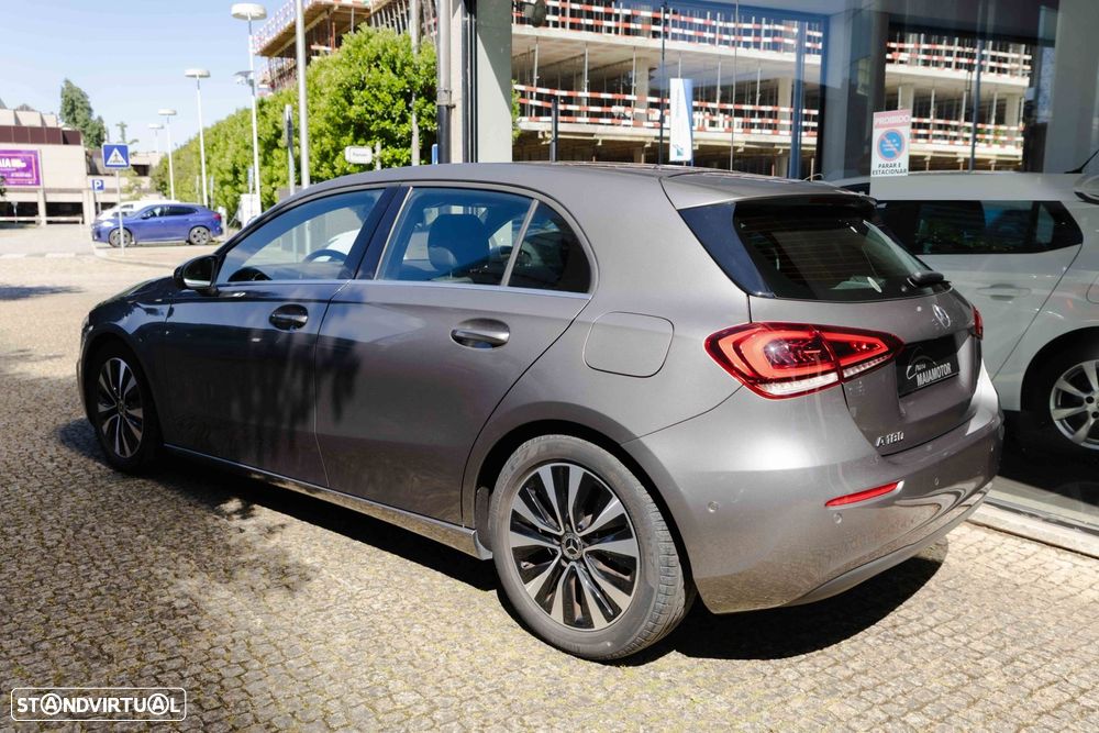 Mercedes-Benz A 180 - 23