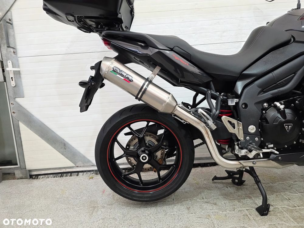 Triumph Tiger - 21