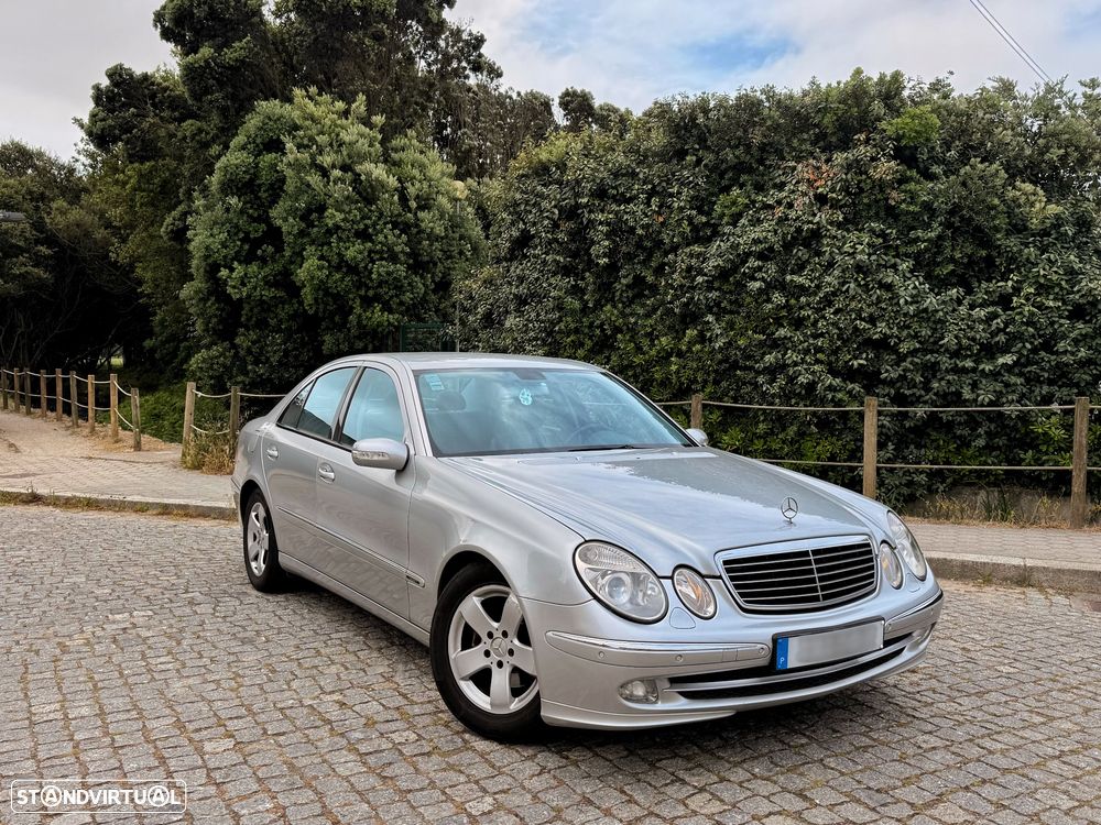 Mercedes-Benz E 270 - 1