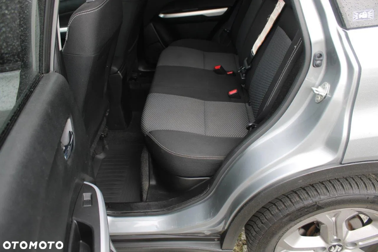 Suzuki Vitara 1.6 Premium 2WD - 8