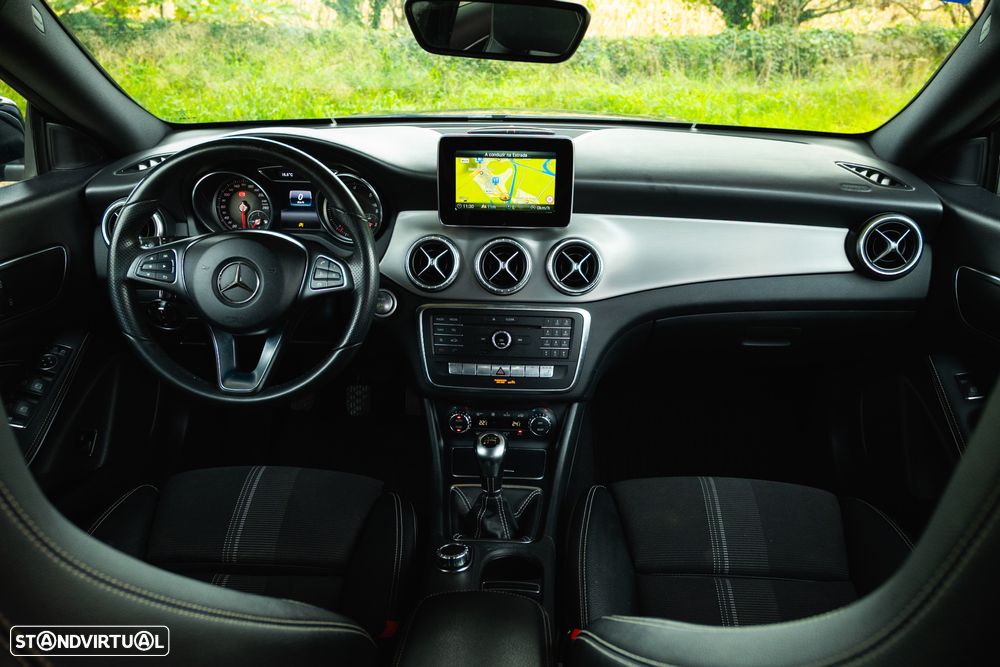 Mercedes-Benz CLA 200 Shooting Brake d Urban - 17