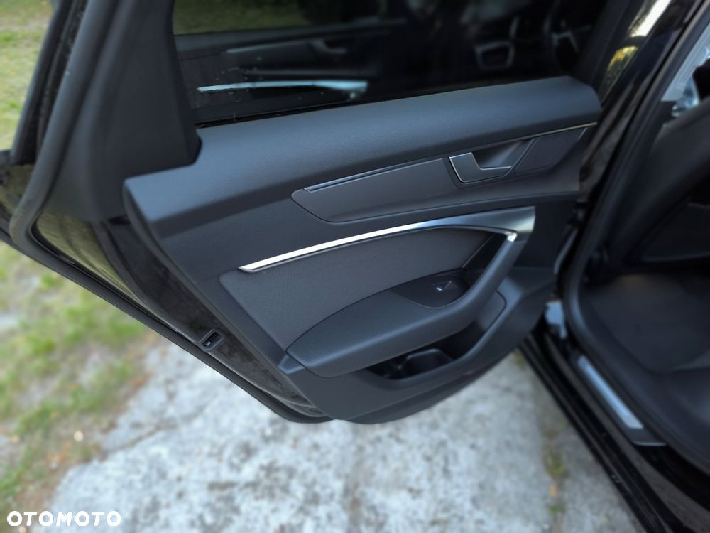 Audi A6 Avant 40 TDI quattro S tronic sport - 26