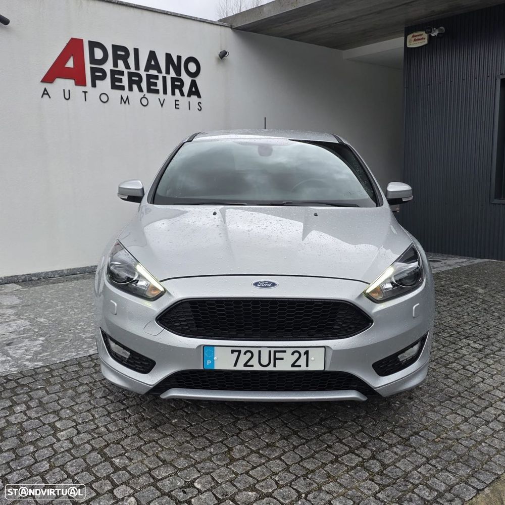 Ford Focus 1.0 EcoBoost ST-Line - 9