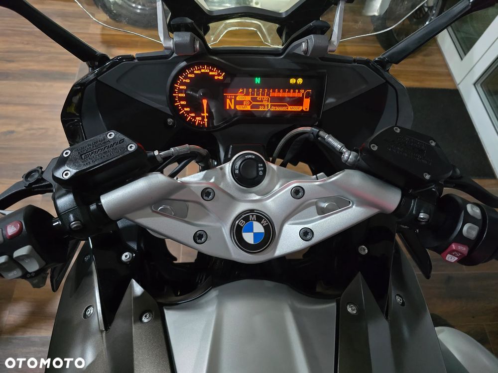 BMW R - 4