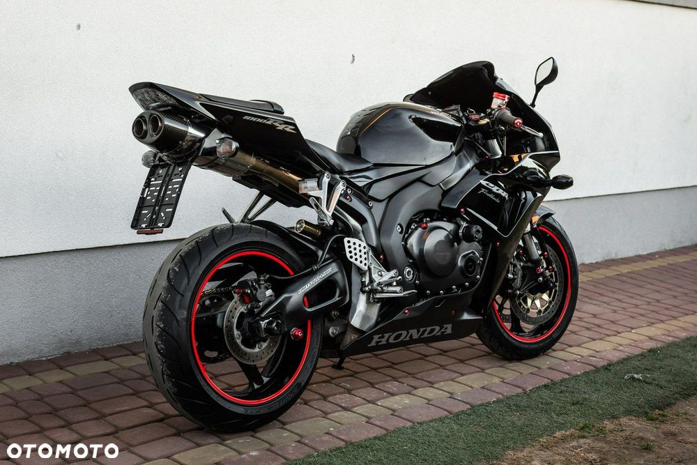Honda CBR - 3