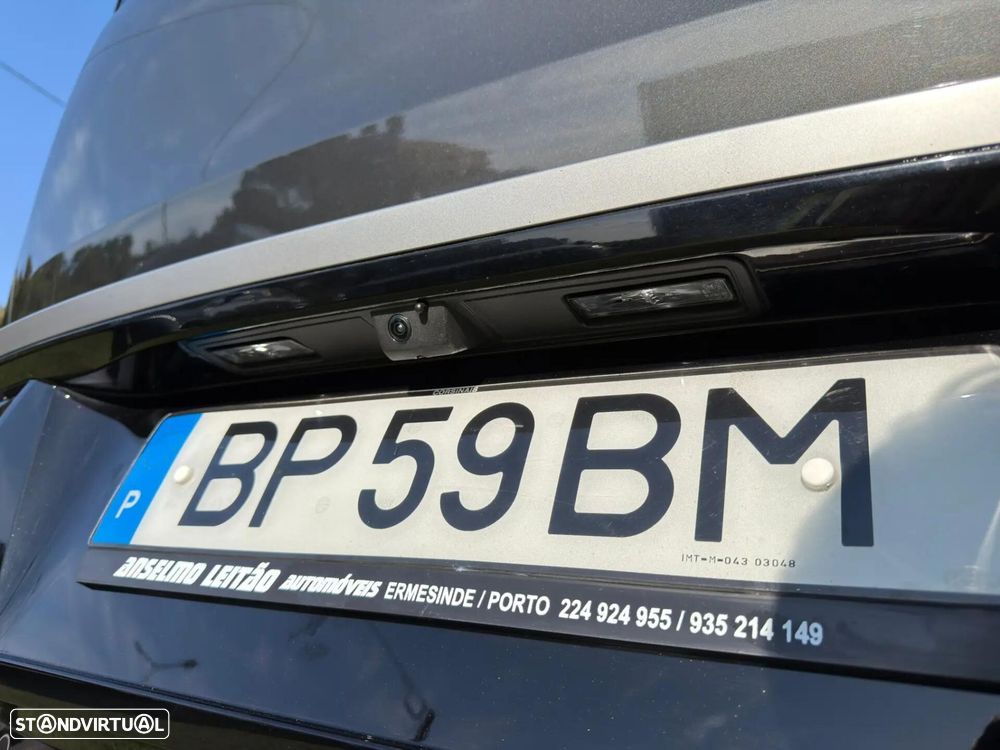 Peugeot E-3008 73 kWh GT - 14