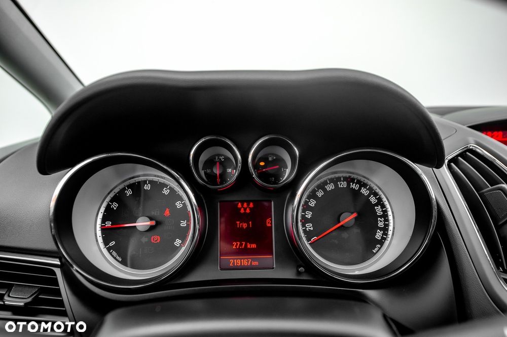 Opel Zafira 1.4 T Cosmo EU6 - 27