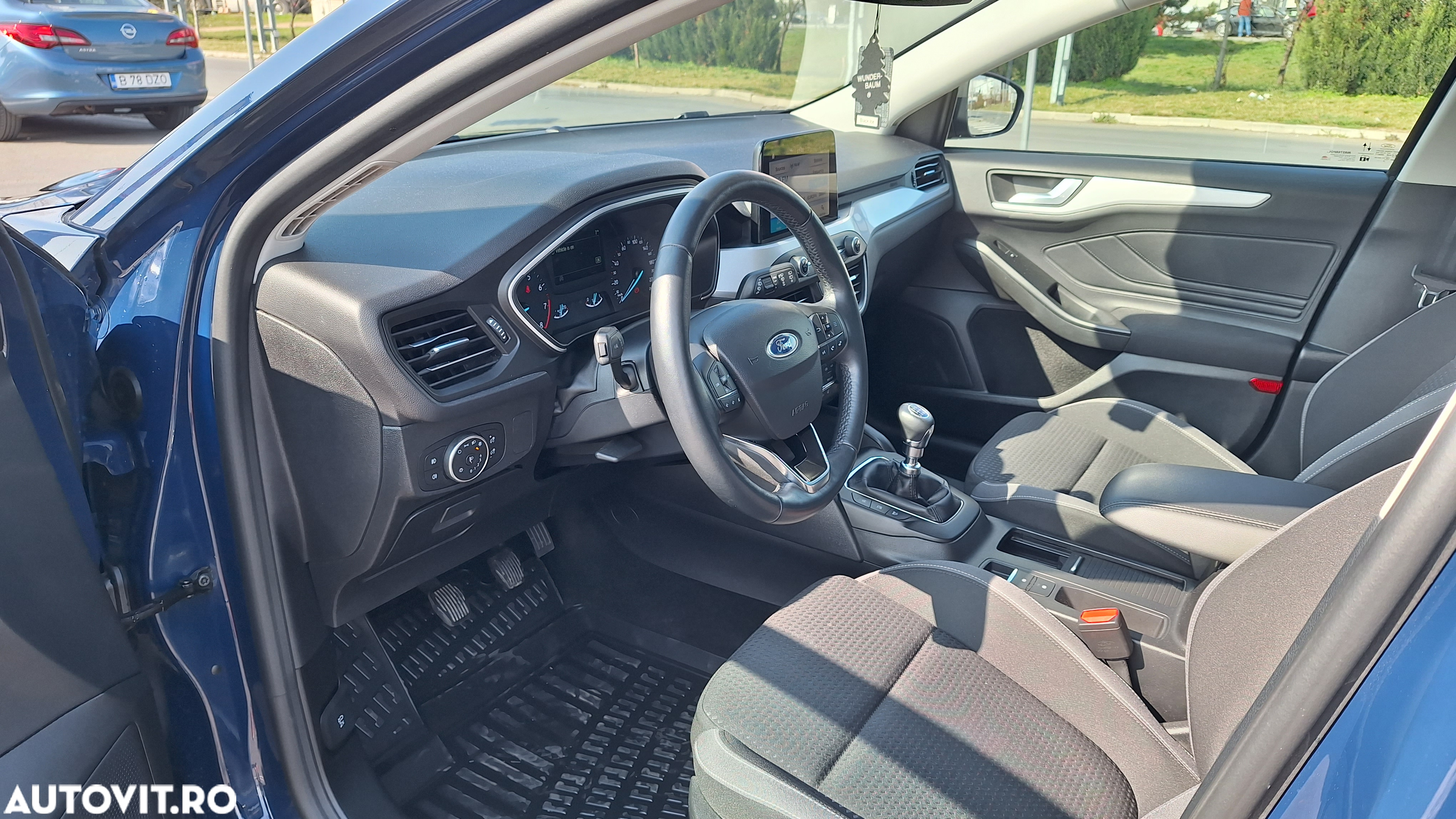 Ford Focus 1.0 EcoBoost Trend Edition - 6