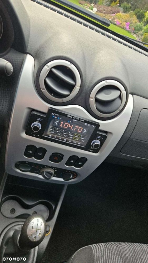 Dacia Sandero 1.6 Laureate - 17
