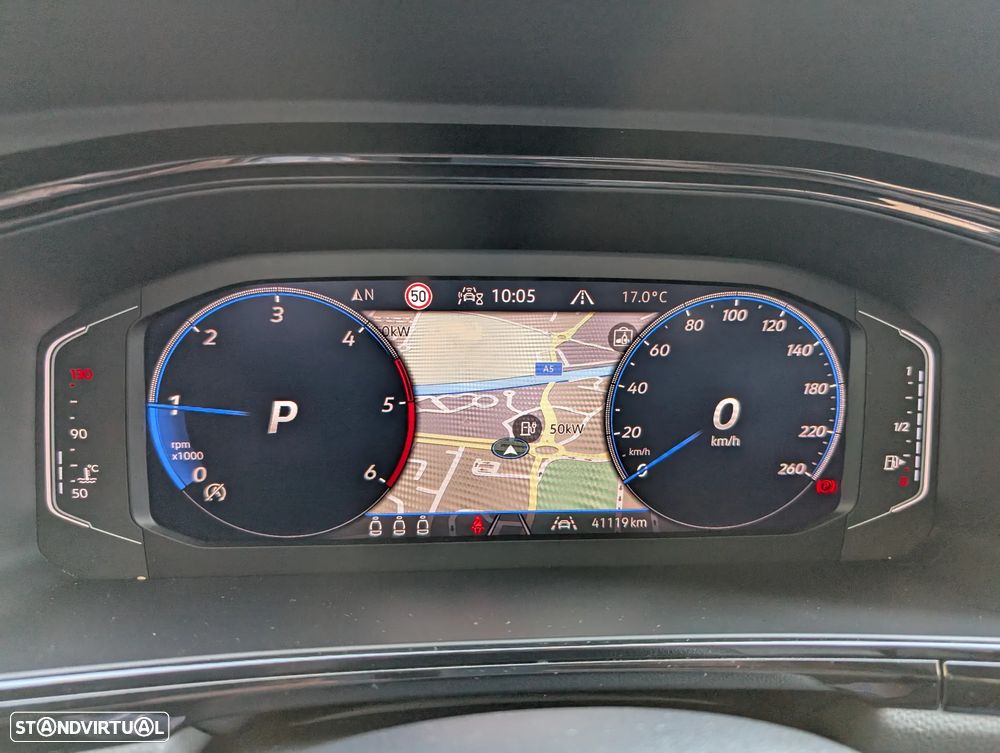 VW T-Roc 2.0 TDI R-Line DSG - 17