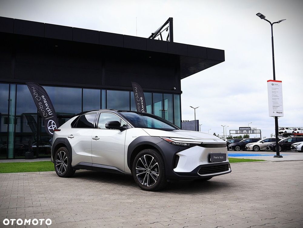 Toyota bZ4X 71.4kWh 4x4 Executive - 6