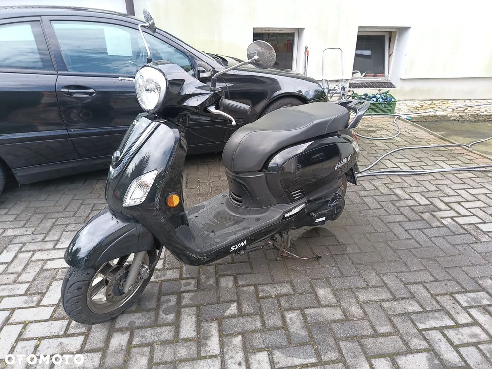 SYM Fiddle - 1