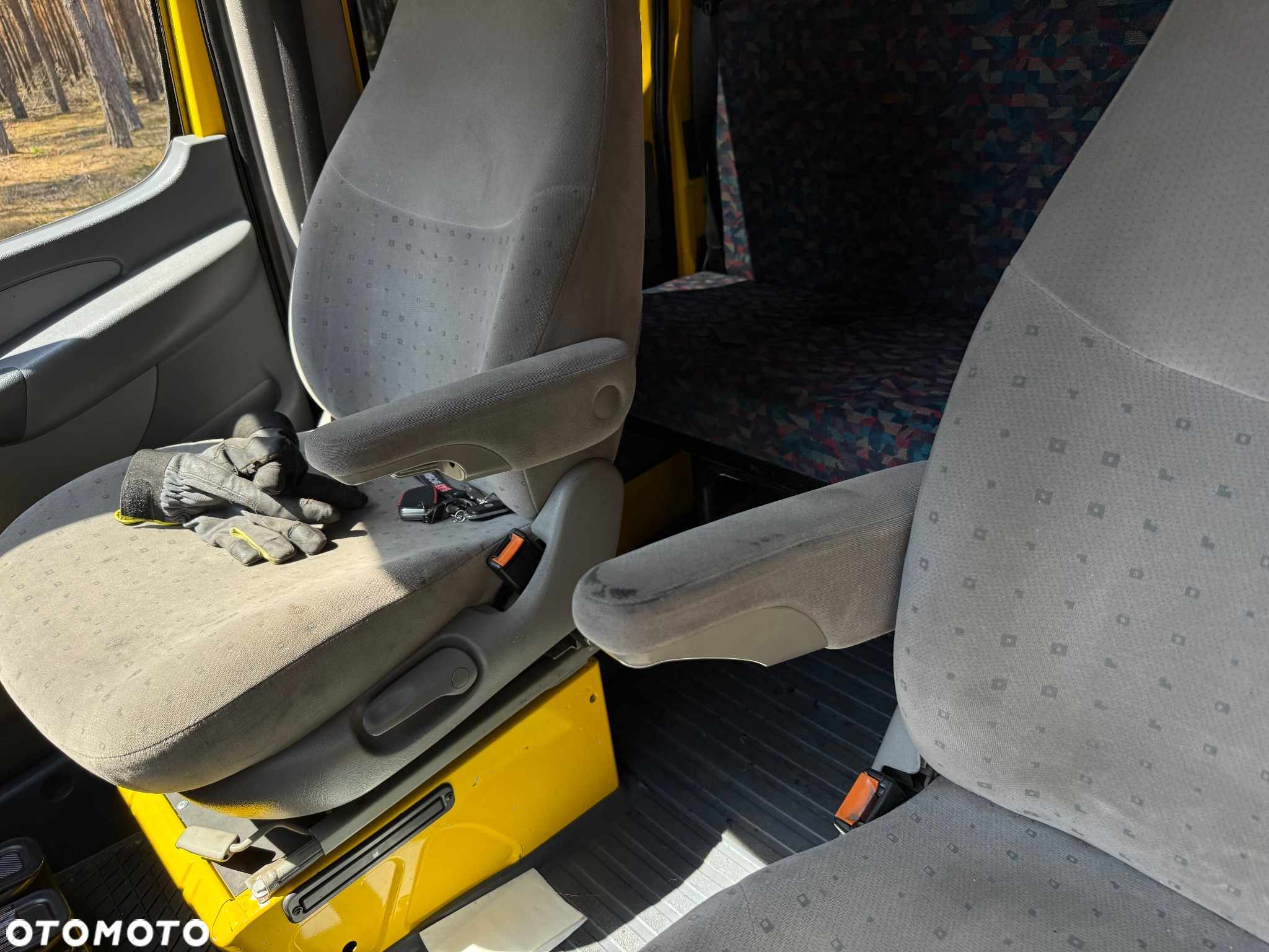Mercedes-Benz Sprinter - 15
