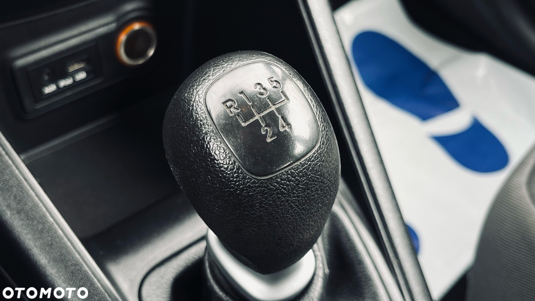 Kia Venga - 16