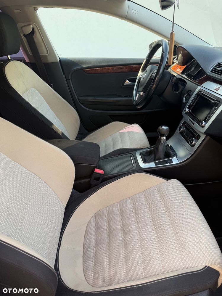Volkswagen Passat CC 1.8 TSI - 26