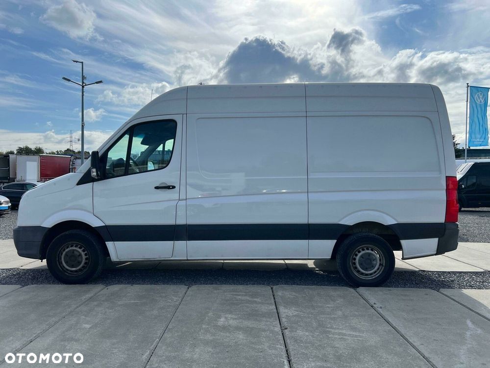 Volkswagen Crafter 35 FURGON 3.665 2.0 TDI 80 kW 6-G - 8
