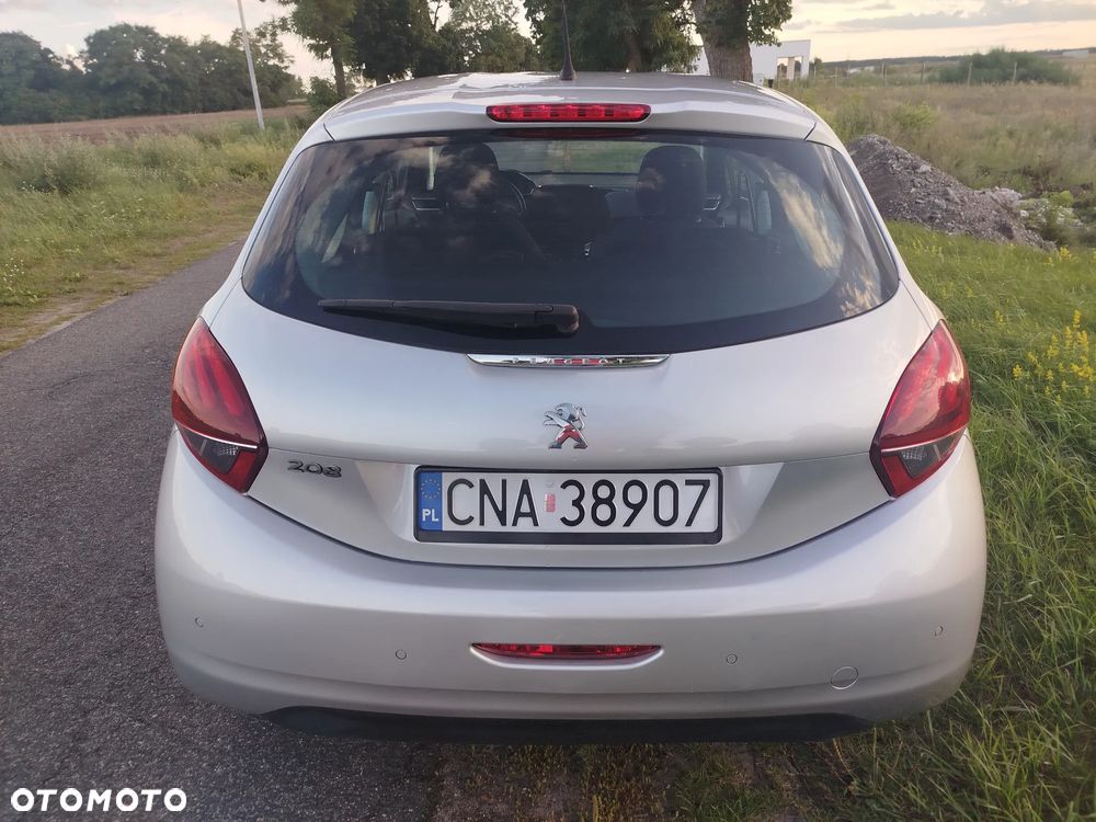Peugeot 208 PureTech 110 Stop & Start EAT6 Allure - 5