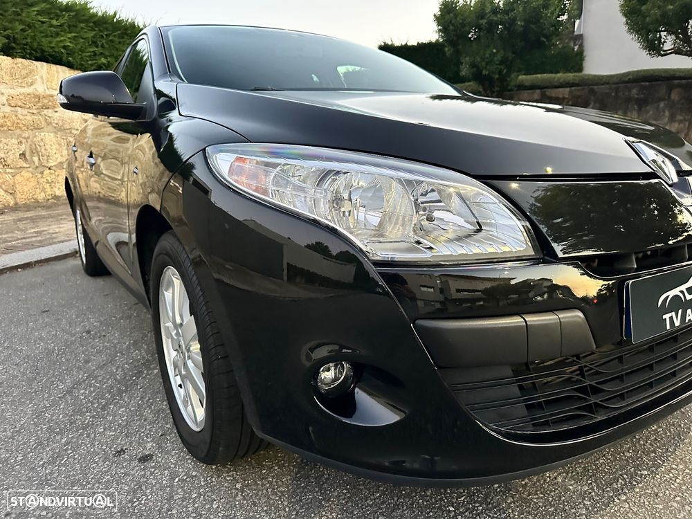 Renault Mégane 1.5 dCi Dynamique S - 14
