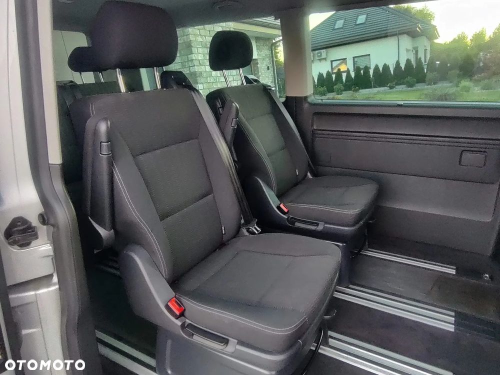 Volkswagen Multivan - 4