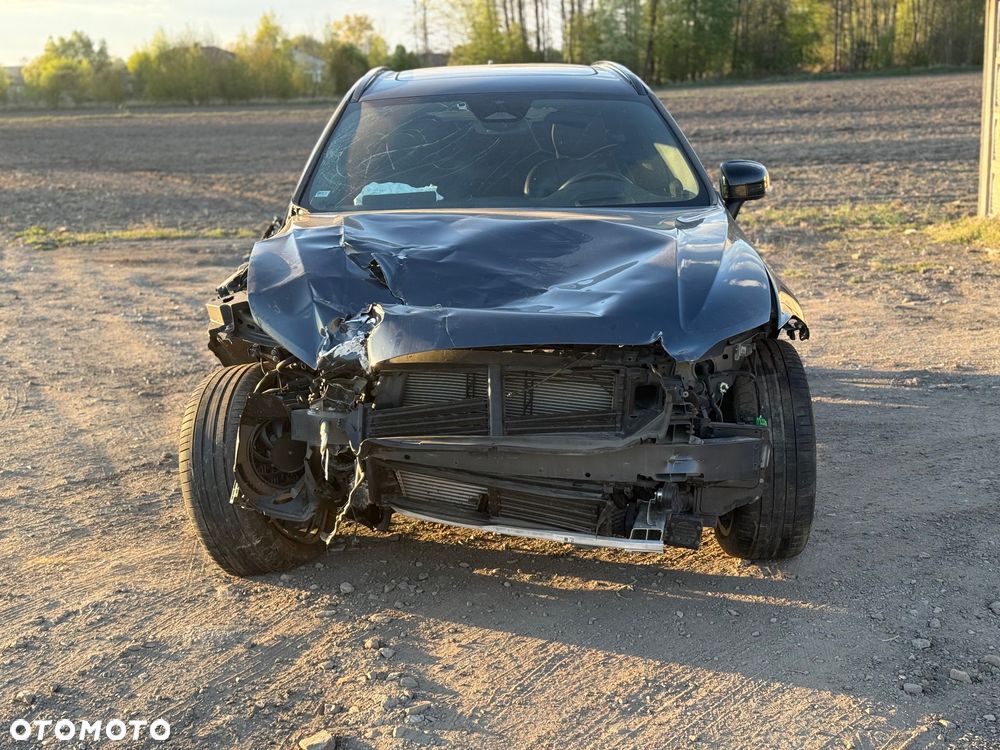 Volvo XC 60 T8 AWD Recharge Plus Black Edition - 8