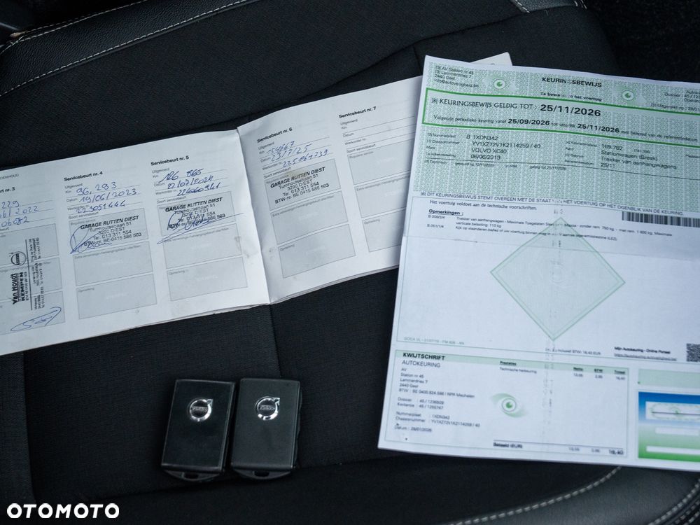 Volvo XC 40 D3 Momentum Pro - 41