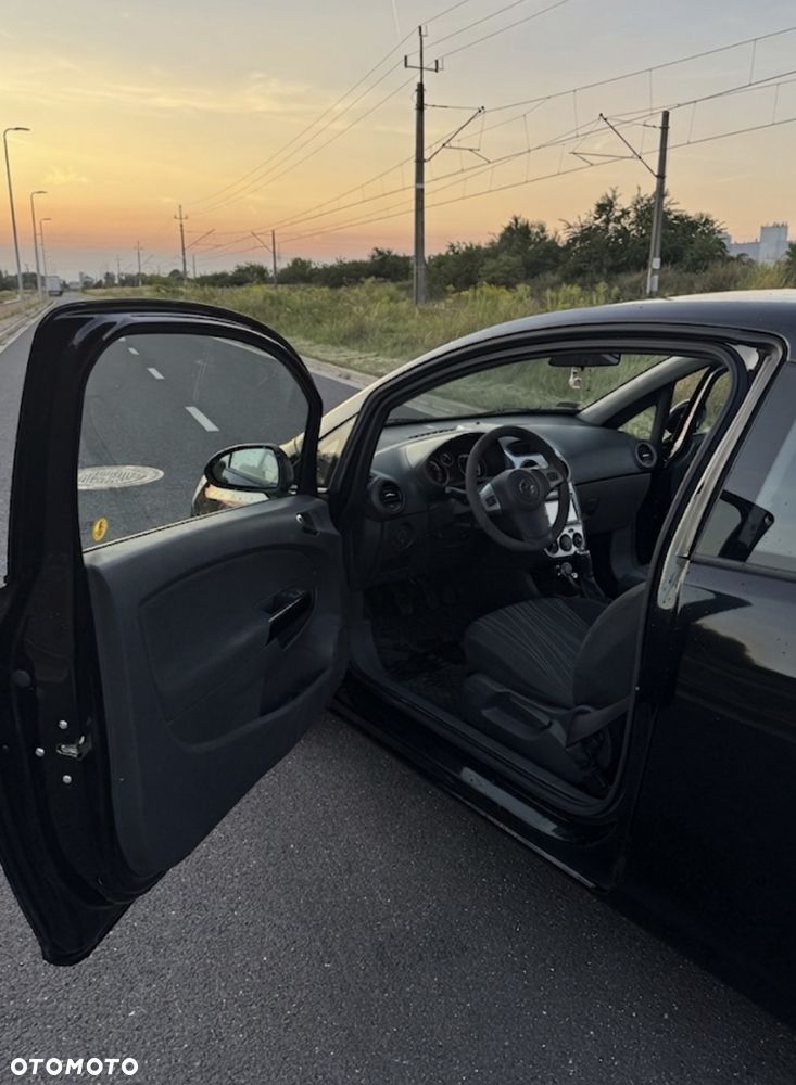 Opel Corsa 1.4 16V Enjoy - 7