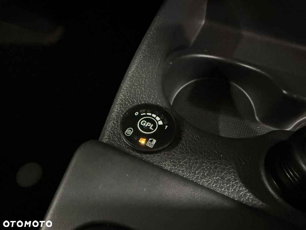 Dacia Dokker 1.6 Laureate - 27