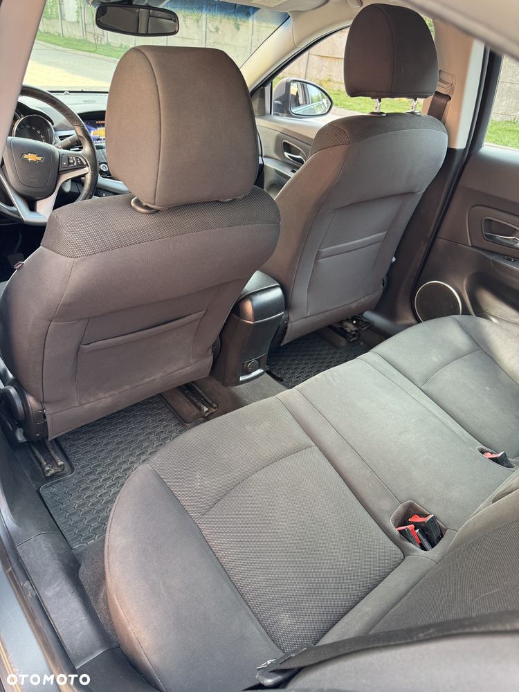 Chevrolet Cruze 2.0 D LT+ - 10