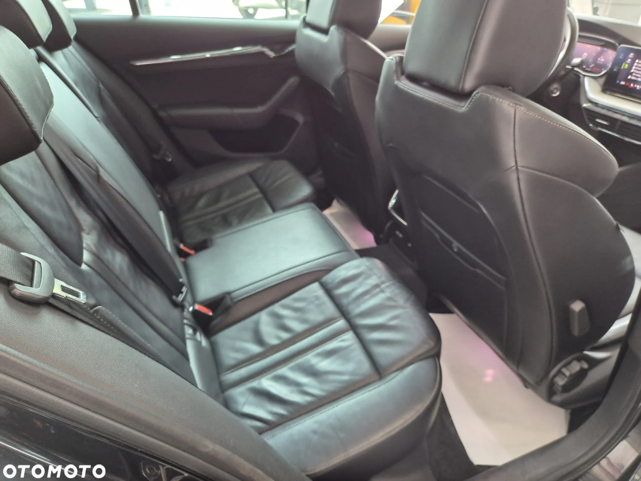 Skoda Octavia Combi 1.5 TGI G-TEC DSG Style - 35