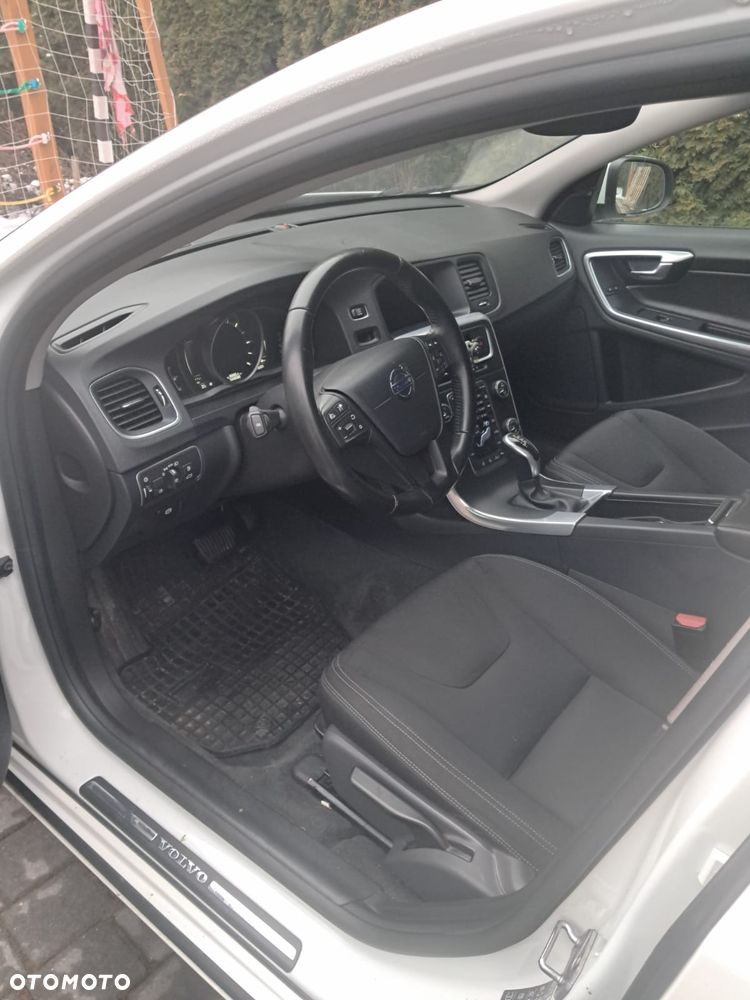 Volvo V60 - 9